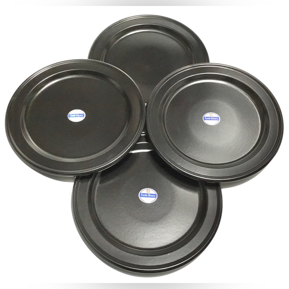 NWT Emile Henry France 🇫🇷 Black Dinner Plates